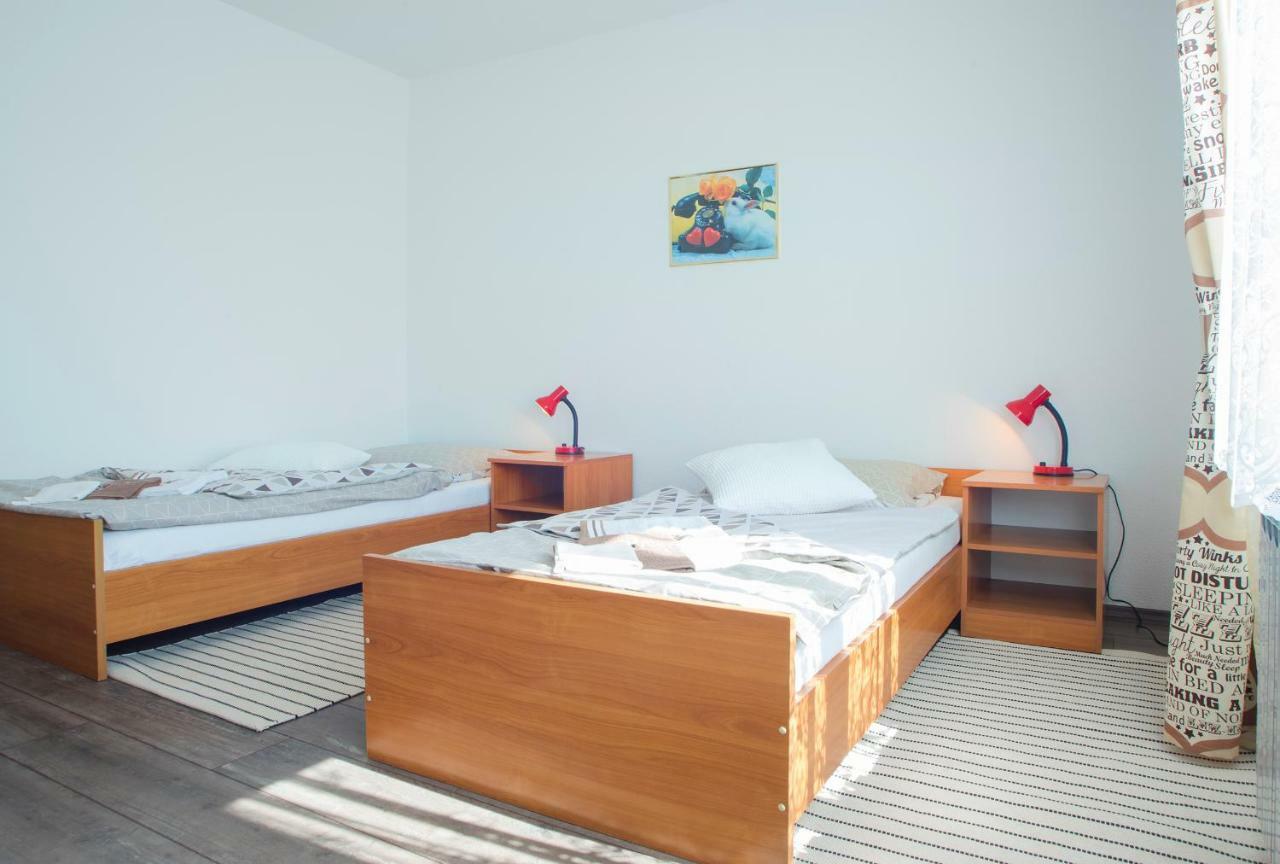 Cherry House Apartment สลูน ภายนอก รูปภาพ