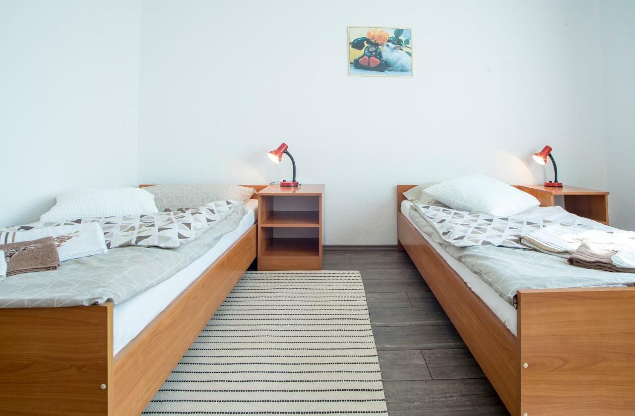Cherry House Apartment สลูน ภายนอก รูปภาพ